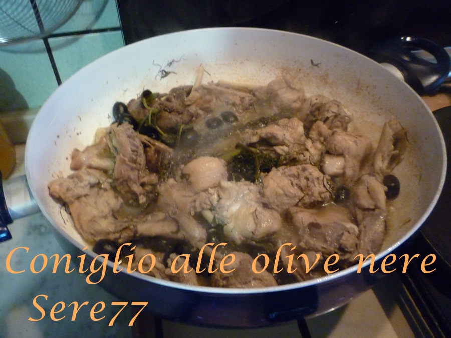 coniglio alle olive (3).JPG