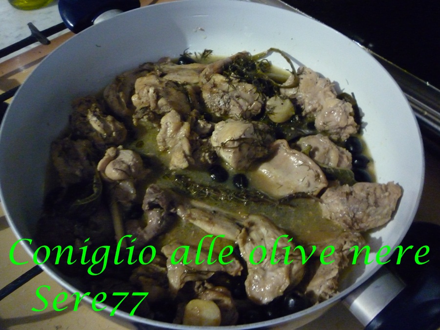 coniglio alle olive (4).JPG