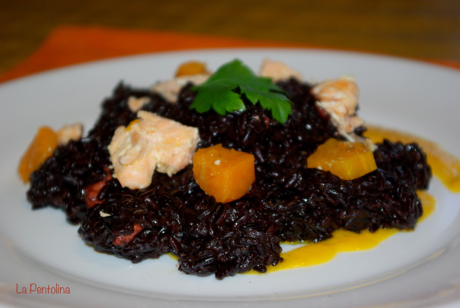 riso venere zucca e salmone.JPG