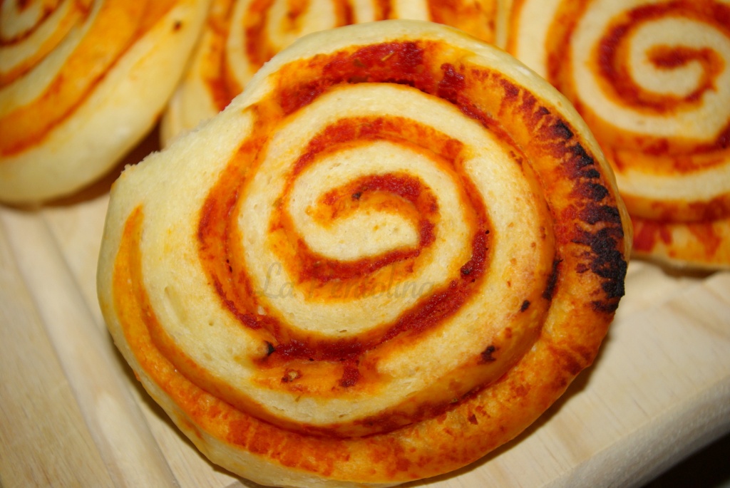 Girelle di panmozzarella1.JPG