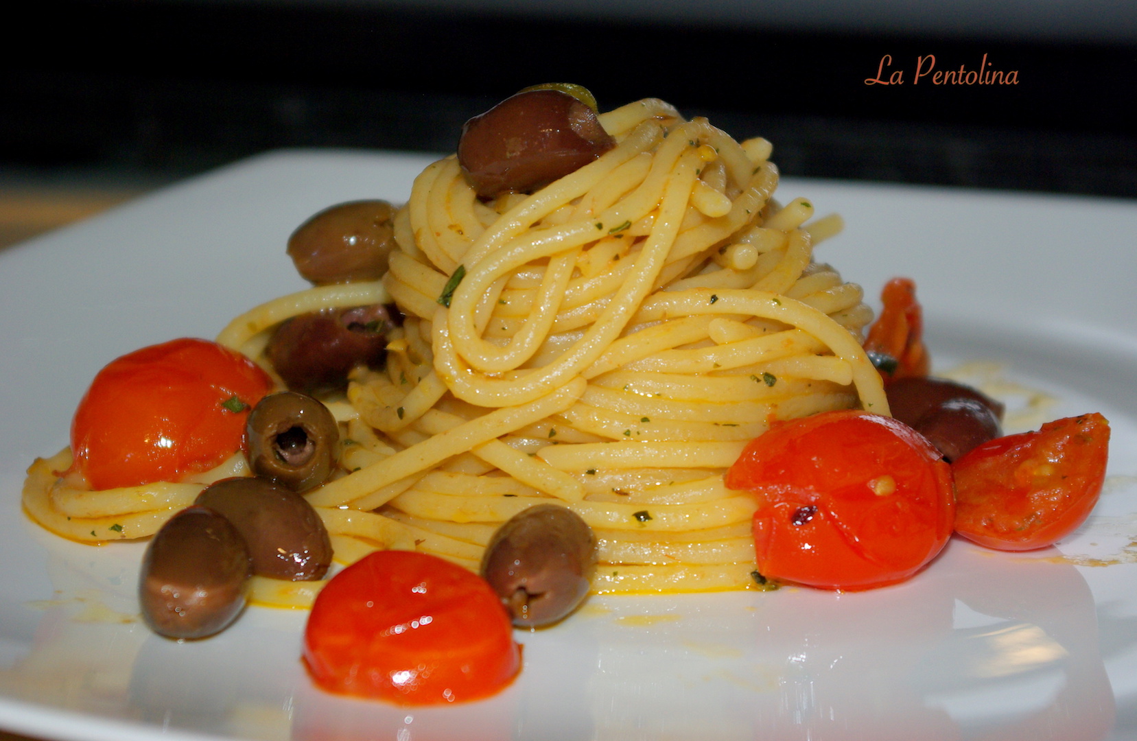 spaghetti alla puttanesca.JPG